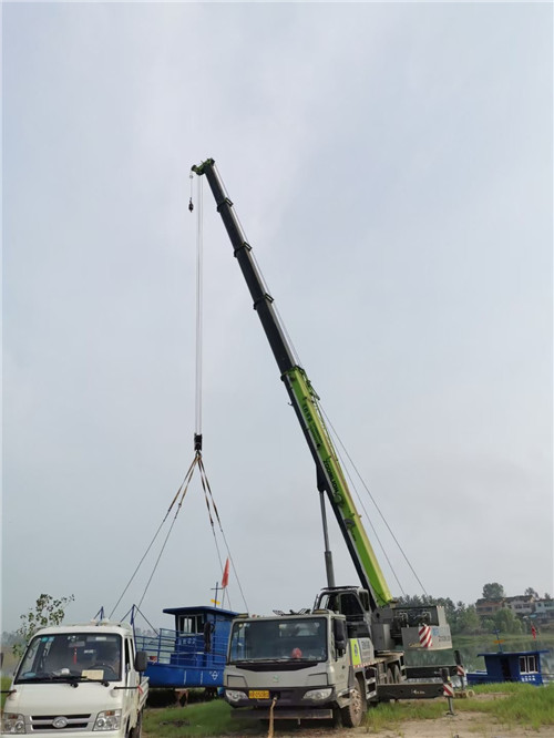 平乡县桥梁建设吊装案例